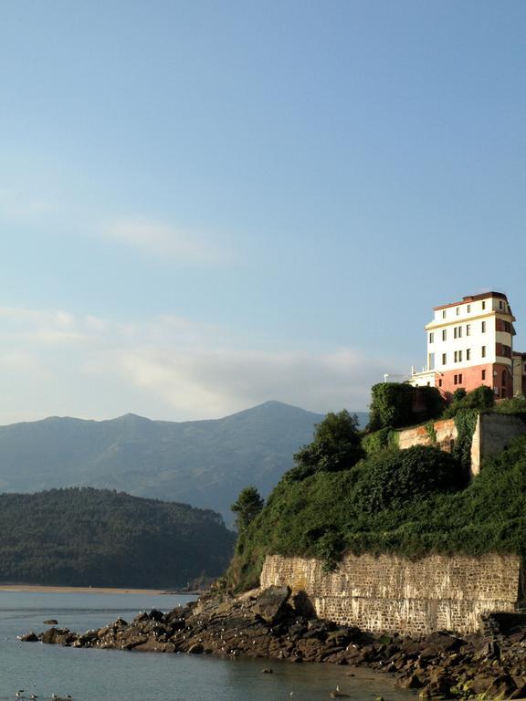 Hotel Lastres Miramar Esterno foto